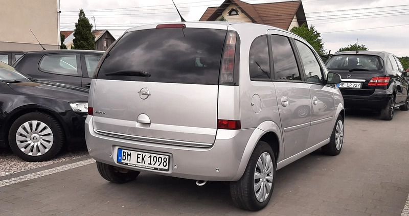Opel Meriva cena 13999 przebieg: 250000, rok produkcji 2010 z Strzyżów małe 154